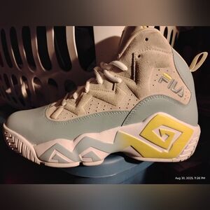 Fila High-Top Sneakers in Gray and Yellow